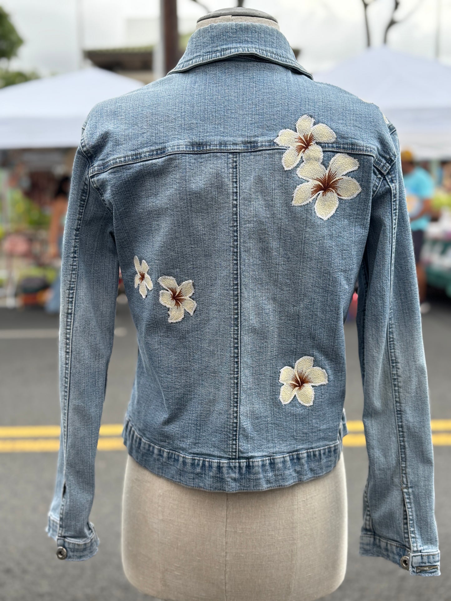Plumeria || Medium