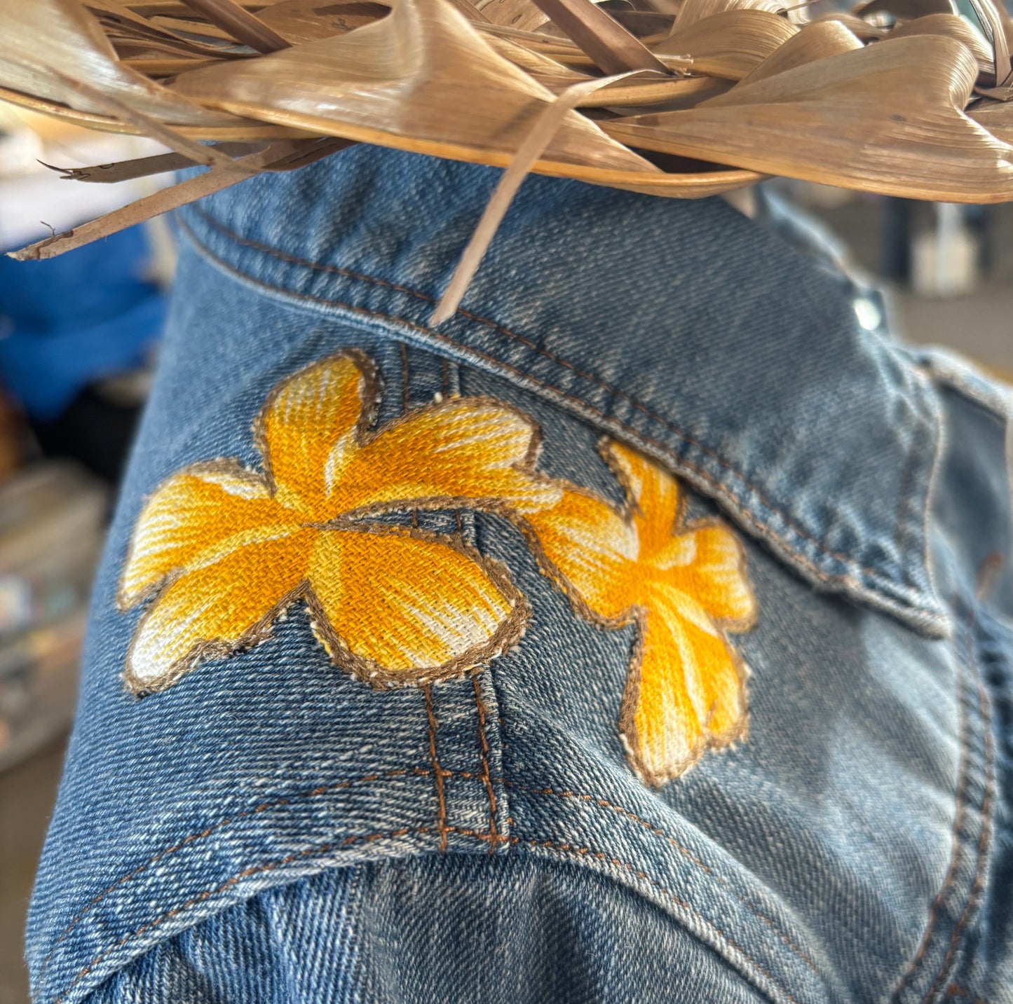 Hibiscus, Lehua & Plumerias  ||  XS