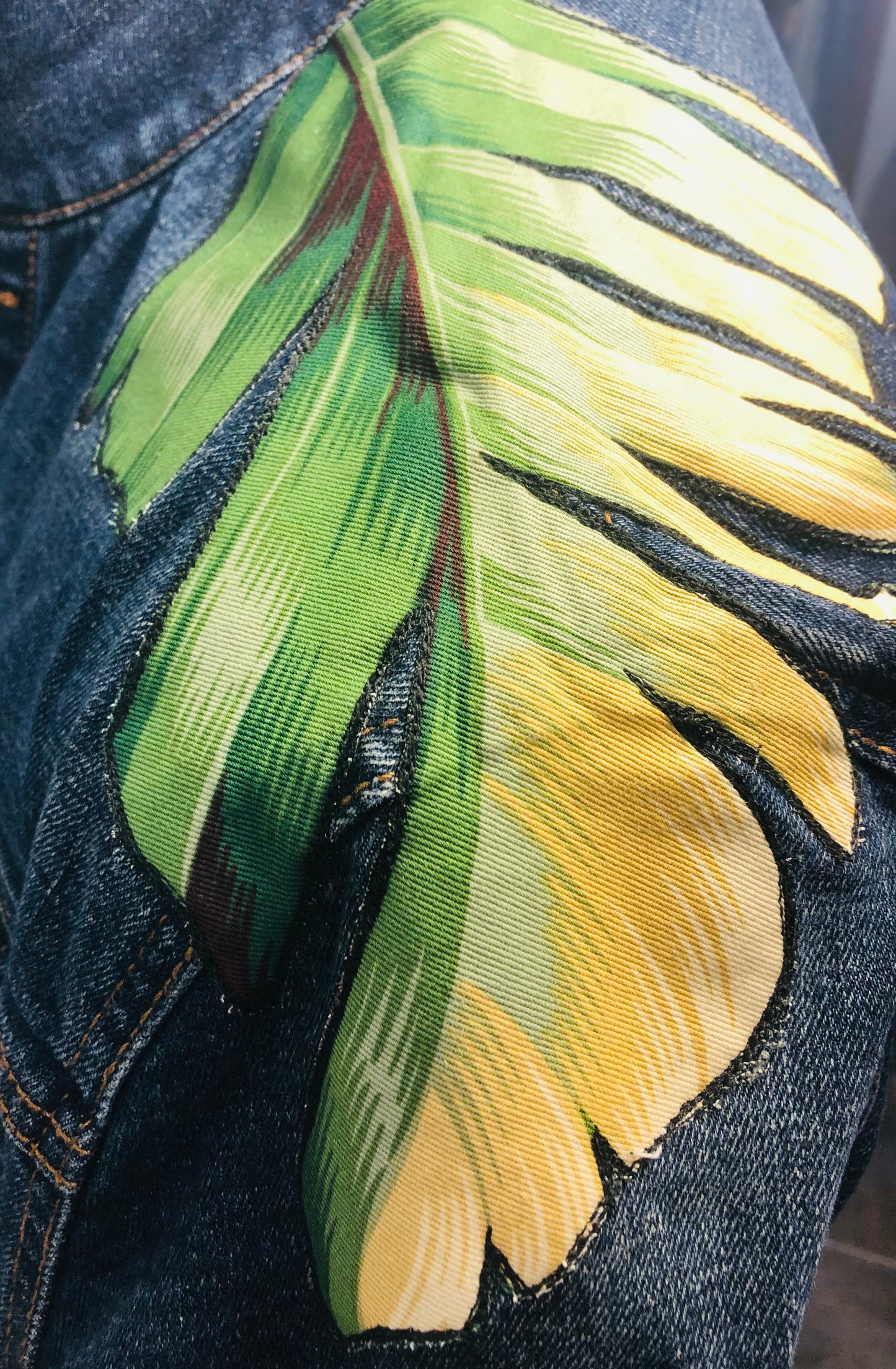 Pineapples & Leaf || Large